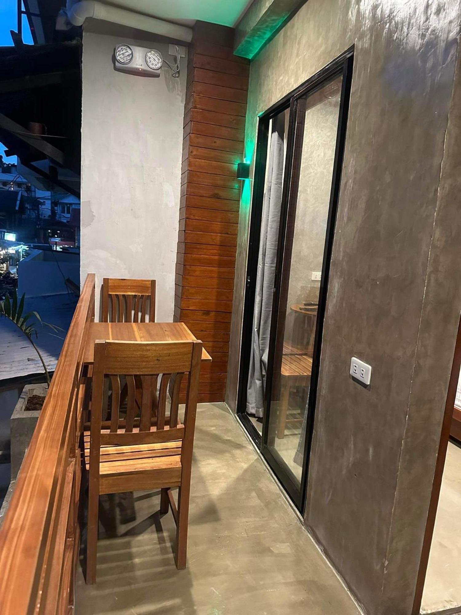 Rl Harbor Inn Annex El Nido Esterno foto
