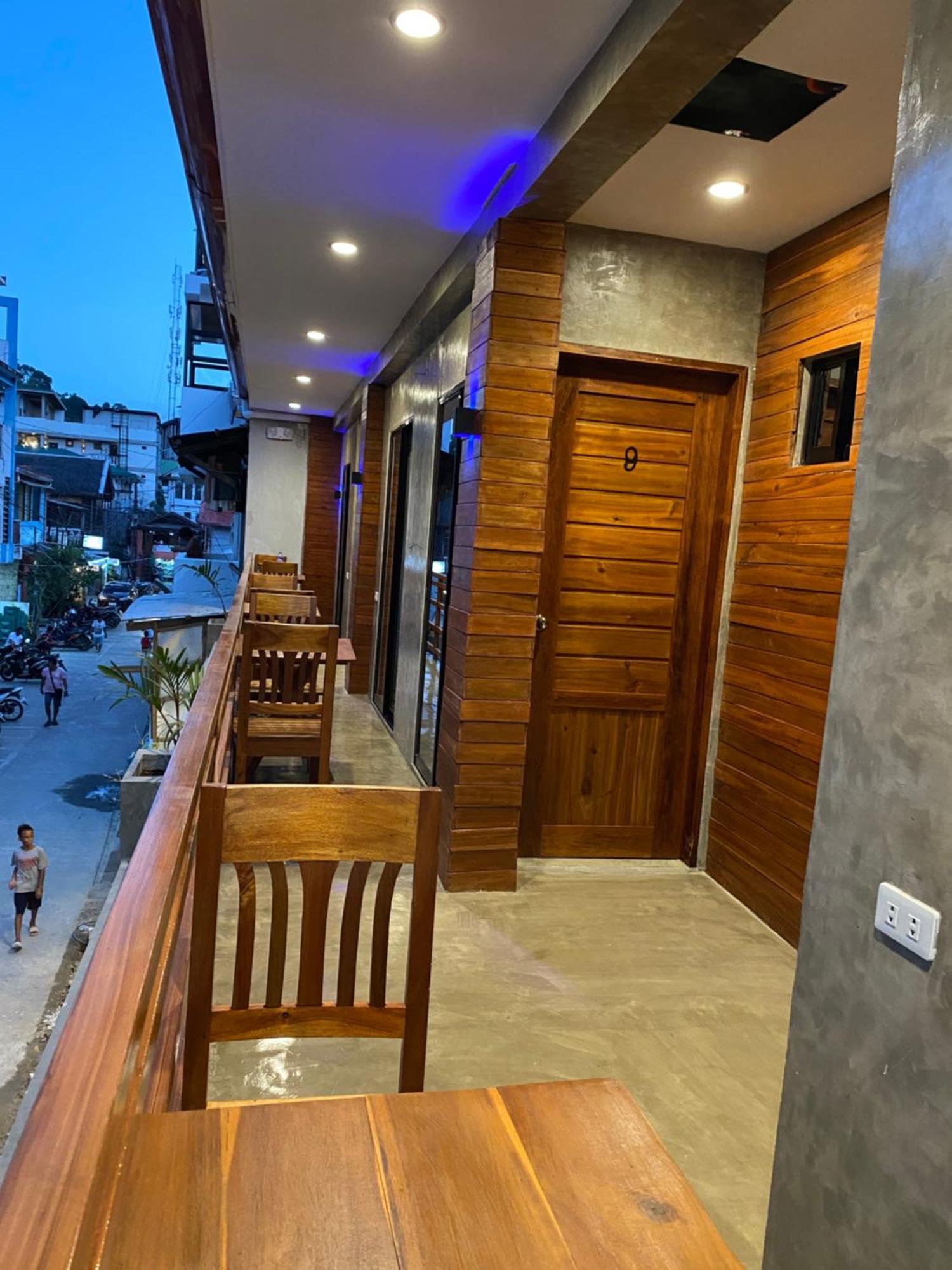 Rl Harbor Inn Annex El Nido Esterno foto