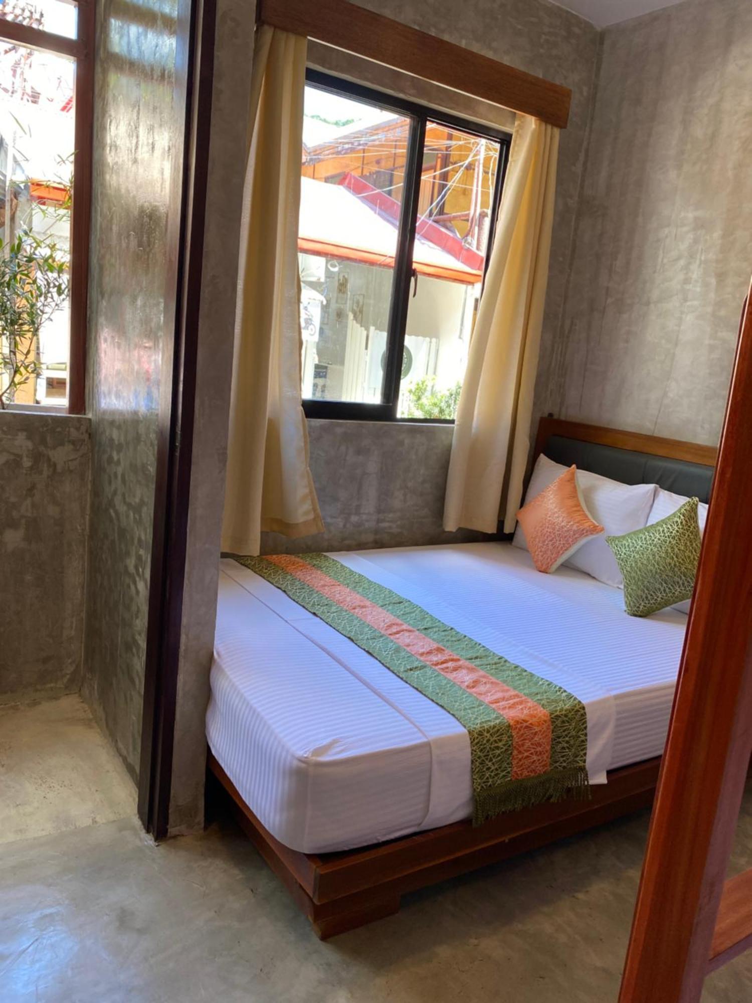 Rl Harbor Inn Annex El Nido Esterno foto